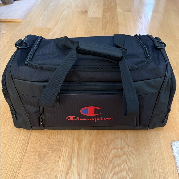Champion Method Black Duffel Bag 24“ - Picture 2 of 4